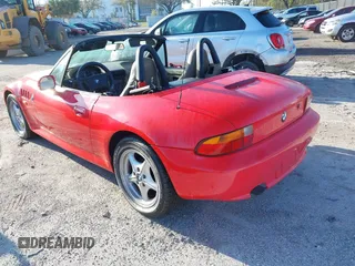 1998 BMW 3 Series 1.9L with VIN 4USCH7320WLD15574, listed as a IAAI auction lot 41683922 with 125,218 mi miles. Bid and sale history available at carsss.com. Image 3.