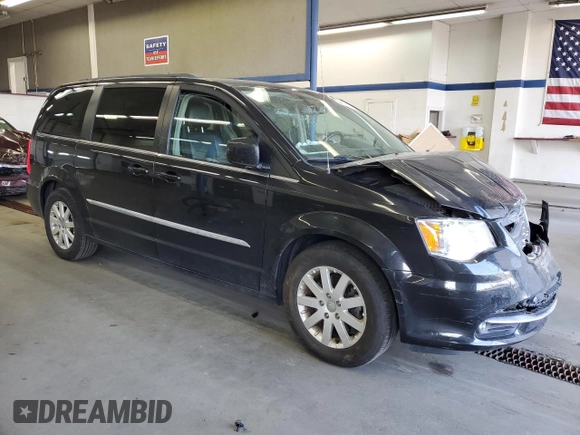 2014 Chrysler Town & Country Touring z VIN 2C4RC1BG9ER445347, wystawiony jako Copart lot #54272315 z przebiegiem 143 863 mil mil oraz Szkoda całkowita • Salvage title. Historia ofert i sprzedaży dostępna na DreamBid. Obrazek 4.