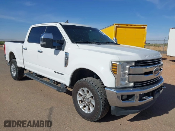 2019 Ford F-250 XL z VIN 1FT7W2BT0KED54168, wystawiony jako IAAI lot #42072597 z przebiegiem 303 604 mil mil oraz . Historia ofert i sprzedaży dostępna na DreamBid. Obrazek 1.