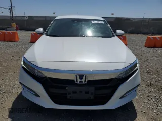2019 Honda Accord with VIN 1HGCV3F10KA019954, listed as a Copart auction lot 61777195 with 47,709 mi miles and Salvage title. Bid and sale history available at DreamBid. Image 5.