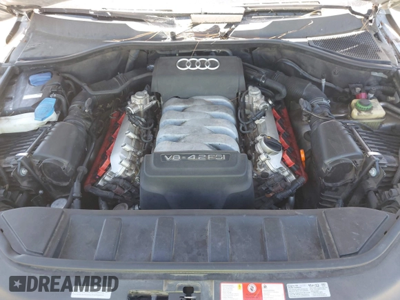 2007 Audi Q7 z VIN WA1AV74L67D046982, wystawiony jako IAAI lot #40306587 z przebiegiem 112 640 mil mil oraz . Historia ofert i sprzedaży dostępna na DreamBid. Obrazek 10.