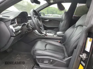 2020 Audi Q8 Prestige z VIN WA1FVAF14LD025847, wystawiony jako Copart lot #52890625 z przebiegiem 52 416 mil mil oraz Szkoda całkowita • Salvage title. Historia ofert i sprzedaży dostępna na DreamBid. Obrazek 7.