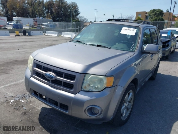 2008 Ford Escape Limited with VIN 1FMCU04188KE20184, listed as a IAAI auction lot 41809075 with 158,116 mi miles. Bid and sale history available at carsss.com. Image 17.
