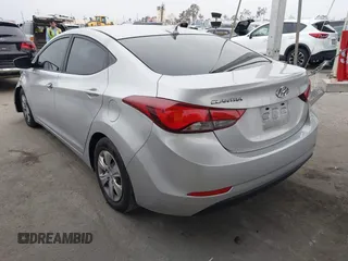 2016 Hyundai Elantra SE с VIN KMHDH4AE9GU490903, выставлен на аукционе IAAI как лот 42164765 с пробегом 121 666 миль миль и . История ставок и продаж доступна на DreamBid. Изображение 3.