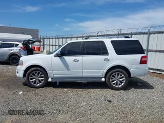 2017 Ford Expedition Limited z VIN 1FMJU1KT6HEA26389, wystawiony jako IAAI lot #41878538 z przebiegiem 122 489 mil mil oraz . Historia ofert i sprzedaży dostępna na DreamBid. Obrazek 13.