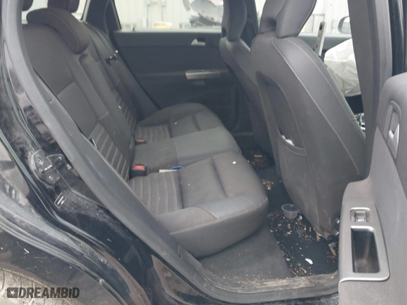 2008 Volvo V50 2.4L with VIN YV1MW382282379746, listed as a IAAI auction lot 42023404 with 182,247 mi miles. Bid and sale history available at carsss.com. Image 8.