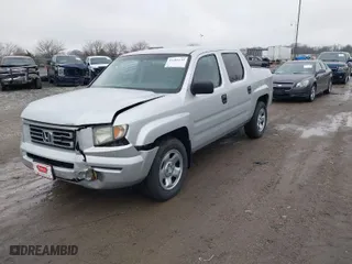 2008 Honda Ridgeline RT with VIN 2HJYK16218H526023, listed as a IAAI auction lot 41101231 with 189,706 mi miles. Bid and sale history available at carsss.com. Image 2.