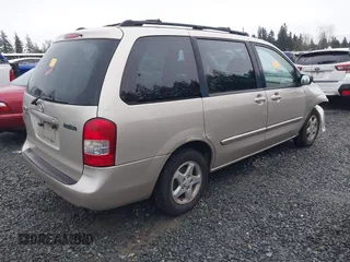 2001 Mazda MPV DX with VIN JM3LW28Y810184260, listed as a IAAI auction lot 41148164 with 237,533 mi miles. Bid and sale history available at carsss.com. Image 4.