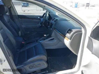 2006 Volkswagen Jetta Sedan 1.9L TDI with VIN 3VWDT81K36M015375, listed as a IAAI auction lot 41629165 with 96,300 mi miles. Bid and sale history available at carsss.com. Image 5.