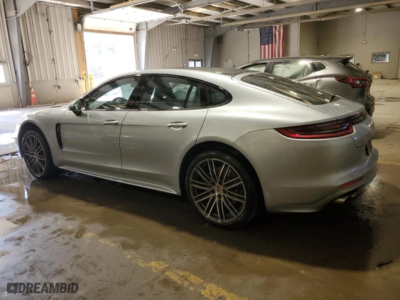 2019 Porsche Panamera S with VIN WP0AB2A74KL128149, listed as a Copart auction lot 76755034 with 38,874 mi miles and Salvage Title. Bid and sale history available at carsss.com. Image 2.
