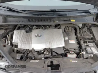 2018 Toyota Prius Two with VIN JTDKBRFU5J3595848, listed as a IAAI auction lot 41559864 with 190,346 mi miles and . Bid and sale history available at carsss.com. Image 10.