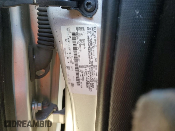2016 Ford Focus SE with VIN 1FADP3F26GL332241, listed as a Copart auction lot 41868995 with 162,401 mi miles and Salvage Title. Bid and sale history available at DreamBid. Image 12.