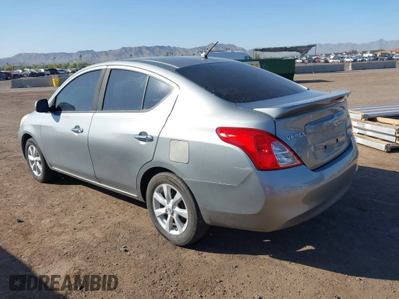 2014 Nissan Versa SV with VIN 3N1CN7AP0EL841381, listed as a IAAI auction lot 42016744 with 137,699 mi miles. Bid and sale history available at carsss.com. Image 3.