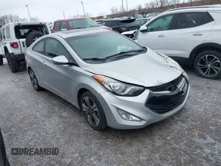 2013 Hyundai Elantra GS z VIN KMHDH6AE4DU007289, wystawiony jako IAAI lot #41550908 z przebiegiem Nie podano mil oraz . Historia ofert i sprzedaży dostępna na DreamBid. Obrazek 1.