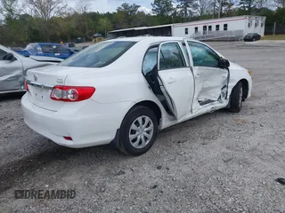 2013 Toyota Corolla L with VIN 2T1BU4EE1DC933653, listed as a IAAI auction lot 41964689 with 68,171 mi miles and . Bid and sale history available at DreamBid. Image 4.