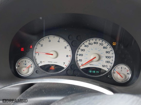 2004 Jeep Liberty Limited with VIN 1J4GL58K34W112569, listed as a IAAI auction lot 42021937 with 181,814 mi miles. Bid and sale history available at carsss.com. Image 7.