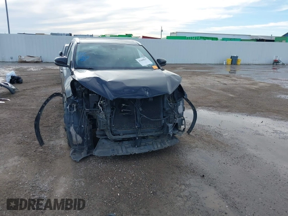 2017 Toyota Highlander XLE with VIN 5TDKZRFH9HS509478, listed as a IAAI auction lot 41448617 with 131,839 mi miles and . Bid and sale history available at DreamBid. Image 13.