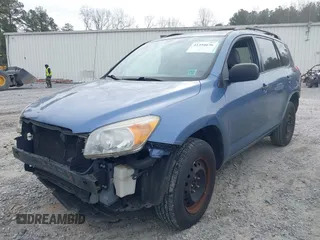 2007 Toyota RAV4 with VIN JTMZD33V376048457, listed as a IAAI auction lot 41394636 with 161,169 mi miles. Bid and sale history available at carsss.com. Image 2.