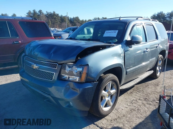 2010 Chevrolet Tahoe LTZ with VIN 1GNUKCE08AR198725, listed as a IAAI auction lot 41669190 with 239,097 mi miles and . Bid and sale history available at DreamBid. Image 17.