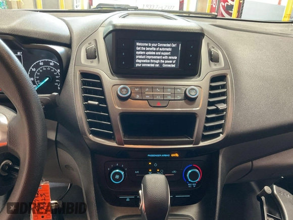 2020 Ford Transit Connect XL z VIN NM0LS7E26L1481507, wystawiony jako IAAI lot #42703128 z przebiegiem 56 105 mil mil oraz . Historia ofert i sprzedaży dostępna na DreamBid. Obrazek 1.