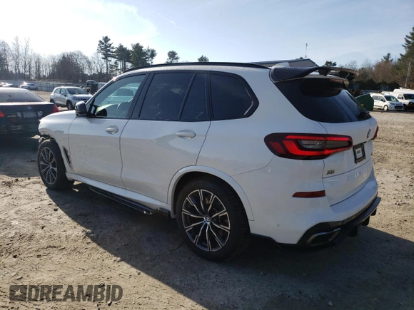 2021 BMW X5 M50i with VIN 5UXJU4C04M9G27685, listed as a Copart auction lot 84848344 with 32,349 mi miles and Salvage Title. Bid and sale history available at carsss.com. Image 2.