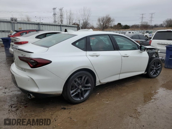 2024 Acura TLX w/A-Spec Package with VIN 19UUB6F54RA000075, listed as a Copart auction lot 43120325 with 9,995 mi miles and Salvage Title. Bid and sale history available at carsss.com. Image 3.