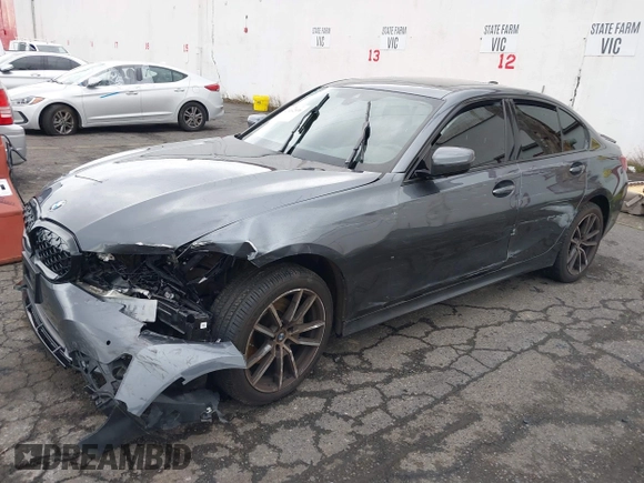 2022 BMW 3 Series 330i xDrive with VIN 3MW5R7J09N8C69868, listed as a IAAI auction lot 41462538 with 1 mi miles. Bid and sale history available at carsss.com. Image 20.