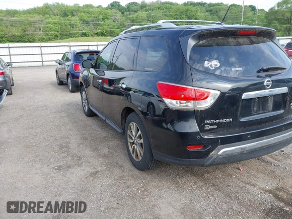 2013 Nissan Pathfinder SL with VIN 5N1AR2MMXDC618686, listed as a IAAI auction lot 42360917 with 180,651 mi miles and . Bid and sale history available at DreamBid. Image 3.
