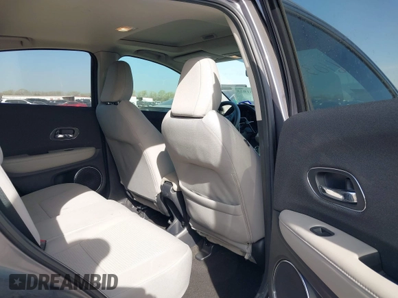 2019 Honda HR-V EX with VIN 3CZRU5H56KM730868, listed as a IAAI auction lot 41861035 with 63,825 mi miles. Bid and sale history available at carsss.com. Image 8.