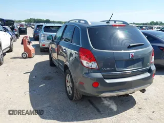 2008 Saturn VUE XR z VIN 3GSDL63738S698018, wystawiony jako IAAI lot #42510795 z przebiegiem 122 145 mil mil oraz . Historia ofert i sprzedaży dostępna na DreamBid. Obrazek 3.