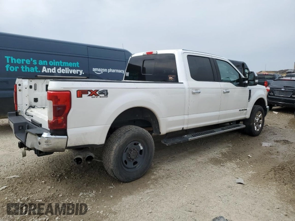 2017 Ford F-250 Lariat with VIN 1FT7W2BTXHEF43726, listed as a Copart auction lot 52583145 with 226,834 mi miles and Clean title. Bid and sale history available at DreamBid. Image 3.