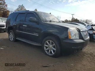 2011 GMC Yukon Denali with VIN 1GKS2EEF5BR197392, listed as a Copart auction lot 77253844 with 276,239 mi miles and Clean Title. Bid and sale history available at carsss.com. Image 4.