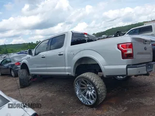 2018 Ford F-150 XL z VIN 1FTEW1CP4JFB37718, wystawiony jako IAAI lot #42354204 z przebiegiem 141 689 mil mil oraz . Historia ofert i sprzedaży dostępna na DreamBid. Obrazek 14.