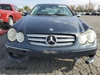 2004 Mercedes-Benz CLK 320 with VIN WDBTJ65JX4F082092, listed as a Copart auction lot 84962894 with 194,018 mi miles and Clean Title. Bid and sale history available at DreamBid. Image 5.