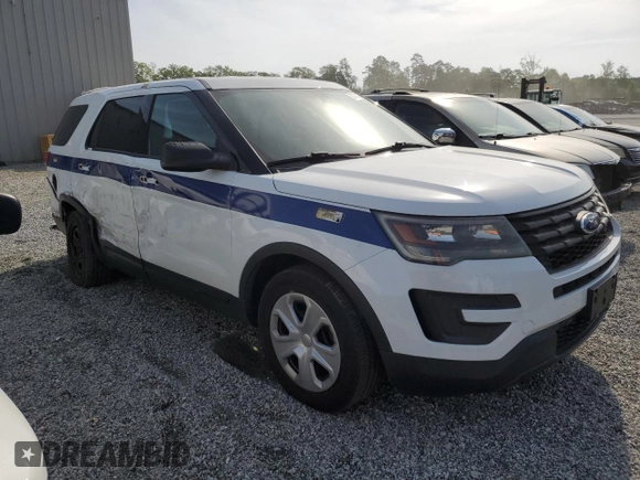 2017 Ford Police Interceptor Utility z VIN 1FM5K8AR7HGE01362, wystawiony jako Copart lot #50712705 z przebiegiem 92 267 mil mil oraz Szkody całkowita. Historia ofert i sprzedaży dostępna na DreamBid. Obrazek 4.