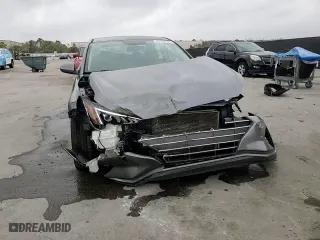 2019 Hyundai Elantra SE with VIN 5NPD74LF4KH433802, listed as a Copart auction lot 47752395 with 62,358 mi miles and Non Repairable. Bid and sale history available at carsss.com. Image 14.