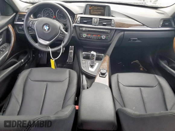 2015 BMW 3 Series 328i с VIN WBA3A5G51FNS88631, выставлен на аукционе Copart как лот 54986675 с пробегом 130 492 миль миль и Чистый • Clean title. История ставок и продаж доступна на DreamBid. Изображение 8.