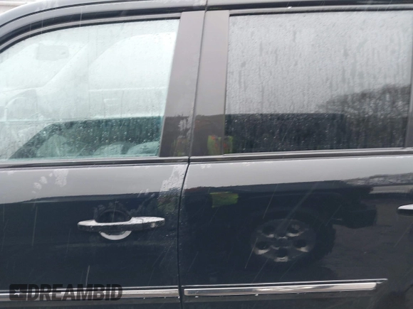 2014 Honda Pilot Touring with VIN 5FNYF4H91EB055741, listed as a IAAI auction lot 42006752 with 222,308 mi miles and . Bid and sale history available at carsss.com. Image 15.