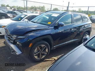 2025 Hyundai Tucson SEL Convenience with VIN KM8JCDD17SU292727, listed as a IAAI auction lot 42442616 with 4,292 mi miles and . Bid and sale history available at DreamBid. Image 2.