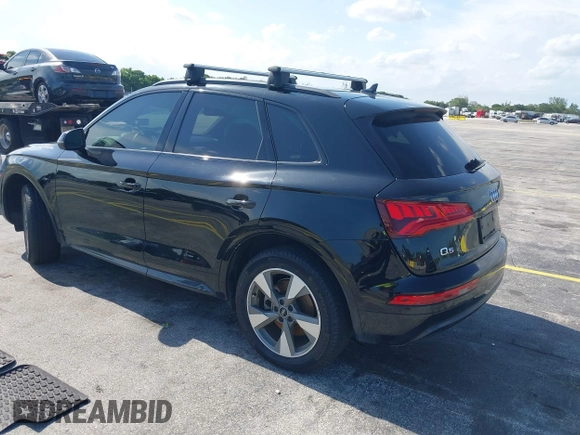 2020 Audi Q5 Premium with VIN WA1ANAFY2L2085872, listed as a IAAI auction lot 42354349 with 67,682 mi miles and . Bid and sale history available at DreamBid. Image 3.