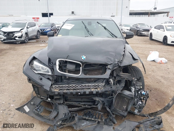 2014 BMW X6 50i with VIN 5UXFG8C51EL592556, listed as a IAAI auction lot 41604940 with 88,310 mi miles. Bid and sale history available at carsss.com. Image 12.