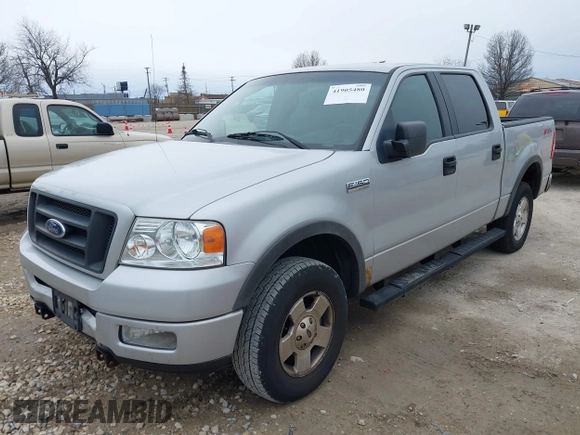 2005 Ford F-150 XLT with VIN 1FTPW14505KC98909, listed as a IAAI auction lot 41905480 with 174,198 mi miles. Bid and sale history available at carsss.com. Image 2.