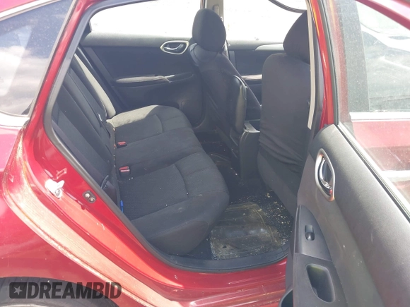 2014 Nissan Sentra SR z VIN 3N1AB7AP2EY302084, wystawiony jako IAAI lot #42034463 z przebiegiem 175 530 mil mil oraz . Historia ofert i sprzedaży dostępna na DreamBid. Obrazek 8.