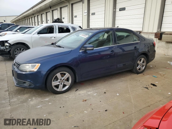 2012 Volkswagen Jetta TDI с VIN 3VWLL7AJ5CM426026, выставлен на аукционе Copart как лот 84648604 с пробегом 133 212 миль миль и Чистый • Clean title. История ставок и продаж доступна на DreamBid. Изображение 1.