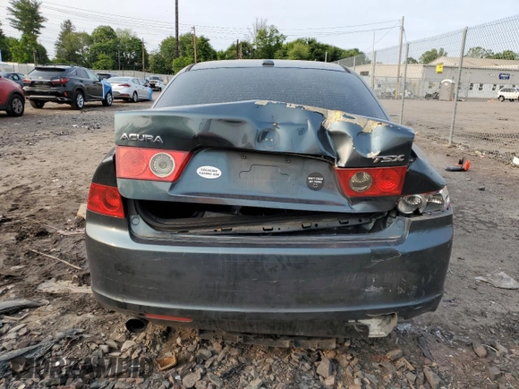 2006 Acura TSX z VIN JH4CL96886C001974, wystawiony jako Copart lot #59295085 z przebiegiem 220 009 mil mil oraz Szkoda całkowita • Salvage title. Historia ofert i sprzedaży dostępna na DreamBid. Obrazek 6.