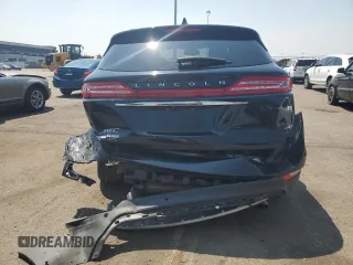 2019 Lincoln MKC Reserve with VIN 5LMCJ3C97KUL21835, listed as a Copart auction lot 60448605 with 46,193 mi miles and Salvage title. Bid and sale history available at DreamBid. Image 6.
