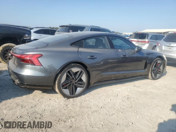 2022 Audi RS e-tron GT z VIN WAUAHBFW6N7904693, wystawiony jako Copart lot #72273784 z przebiegiem 10 180 mil mil oraz Szkoda całkowita • Salvage title. Historia ofert i sprzedaży dostępna na DreamBid. Obrazek 3.