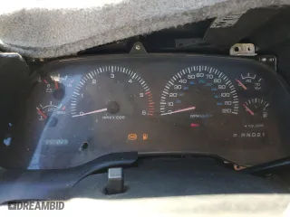 1999 Dodge Ram 2500 with VIN 1B7KF23Z6XJ558288, listed as a Copart auction lot 86252004 with 251,023 mi miles and Salvage Title. Bid and sale history available at carsss.com. Image 9.