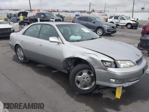 2000 Lexus ES 300 с VIN JT8BF28G7Y5093021, выставлен на аукционе IAAI как лот 42427386 с пробегом 134 897 миль миль и . История ставок и продаж доступна на DreamBid. Изображение 1.