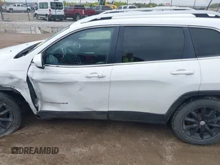 2018 Jeep Cherokee Limited с VIN 1C4PJMDB8JD609815, выставлен на аукционе IAAI как лот 42181109 с пробегом 157 375 миль миль и . История ставок и продаж доступна на DreamBid. Изображение 14.